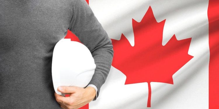 وظائف عمال في كندا مطلوب عامل بكندا